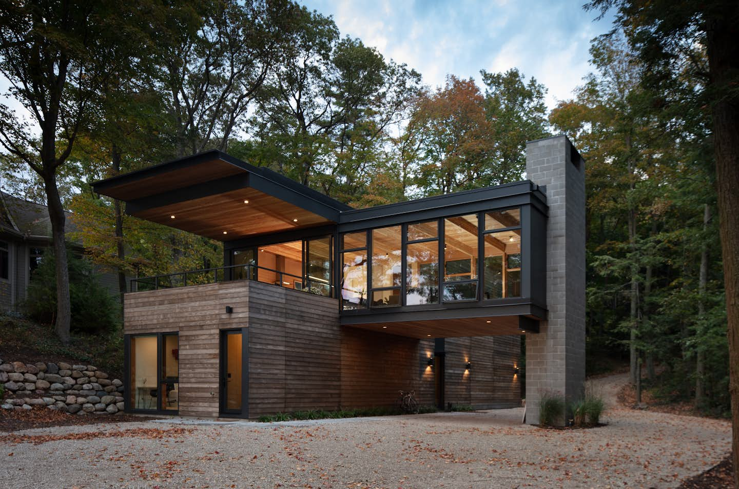 Photo 3 of 14 in A Floating Living Room Sets a Family’s Lake Michigan ...