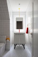 Bathroom in Solit-Garreau Residence by Studio Bower