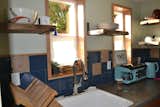 Modern-Shed Tiny House kitchenette