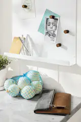 Whether you use it at home to hold accessories or tuck it into another bag when you’re out, our Nevin bag combines function and beauty. 