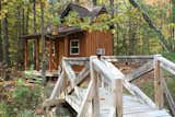 Adirondacks Tiny House is situated near Whiteface Mountain and the village of Lake Placid.
