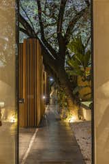 A Verdant Forest Home Taps Into the Cultural Roots of Malinalco, Mexico - Photo 16 of 16 - 