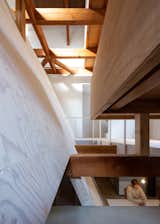 A Family’s Home in Kyoto Balances Light and Darkness With a Diagonal Wall - Photo 14 of 19 - 