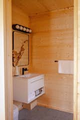 This $225-a-Night Tiny Cabin in Upstate NY Was Built Entirely for Remote Working - Photo 9 of 12 - 