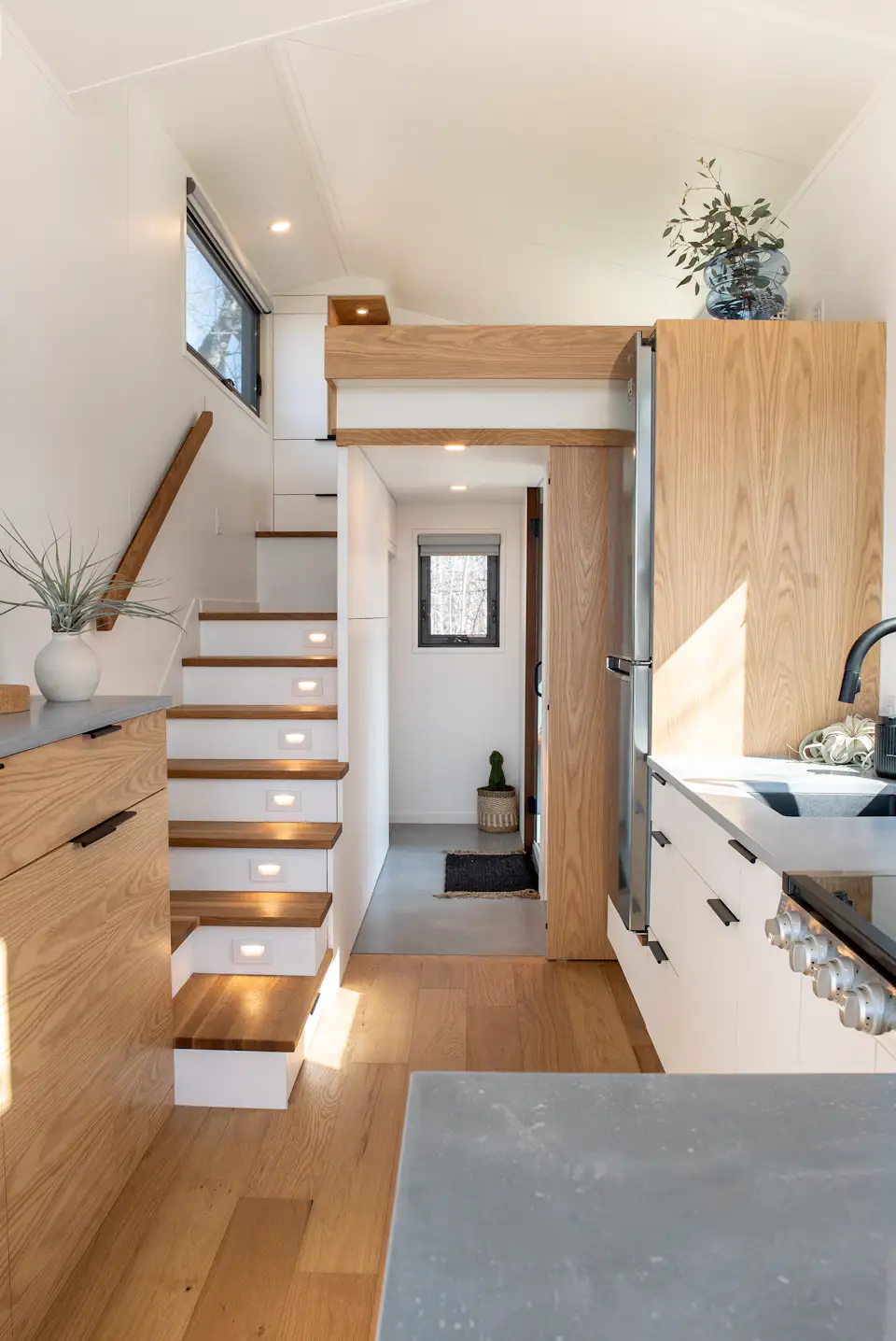 Photo 8 of 13 in Budget Breakdown: This $193K Off-Grid Tiny House Is ...