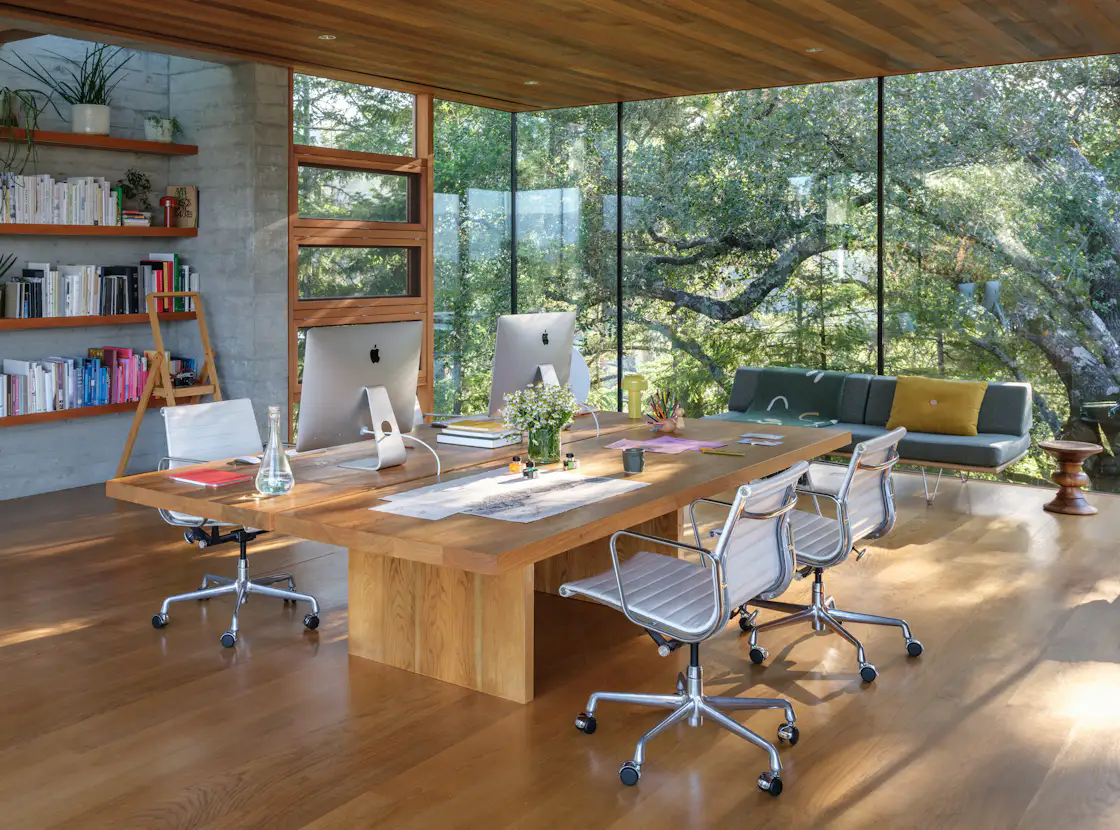 Photo 9 of 15 in This Off-Grid Design Studio Feels Like It’s Floating ...