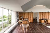 Modernist Architect Berthold Lubetkin's Former London Penthouse Is For Sale - Photo 5 of 8 - 