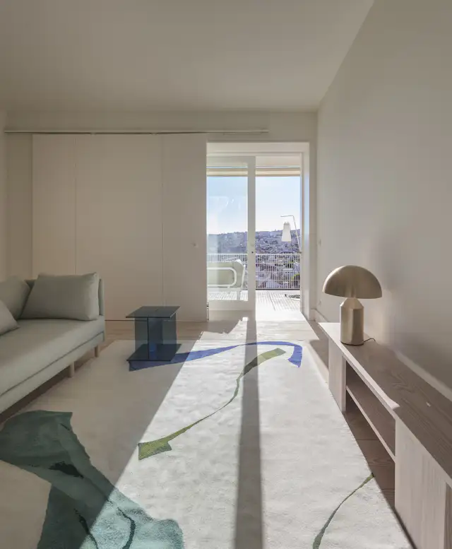 Bright and Airy Apartment Ideas for a Light-filled Space