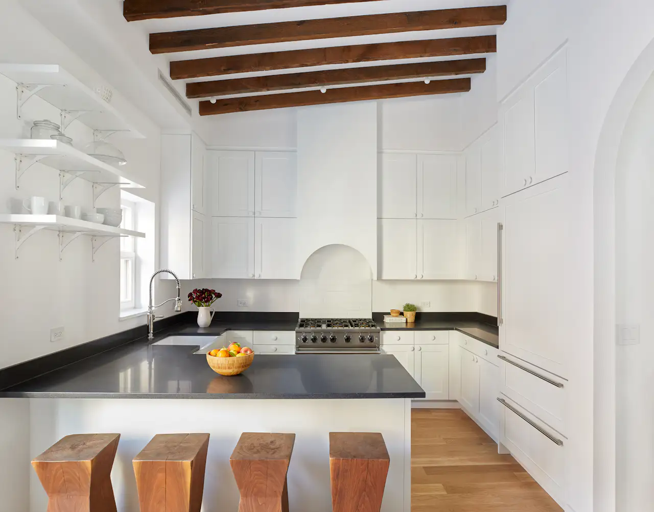 Photo 11 of 14 in Two Renovated Carriage Houses in Brooklyn Hit the ...