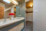 &nbsp;The master bedroom also has an en-suite bathroom and features a large walk-in closet.&nbsp;