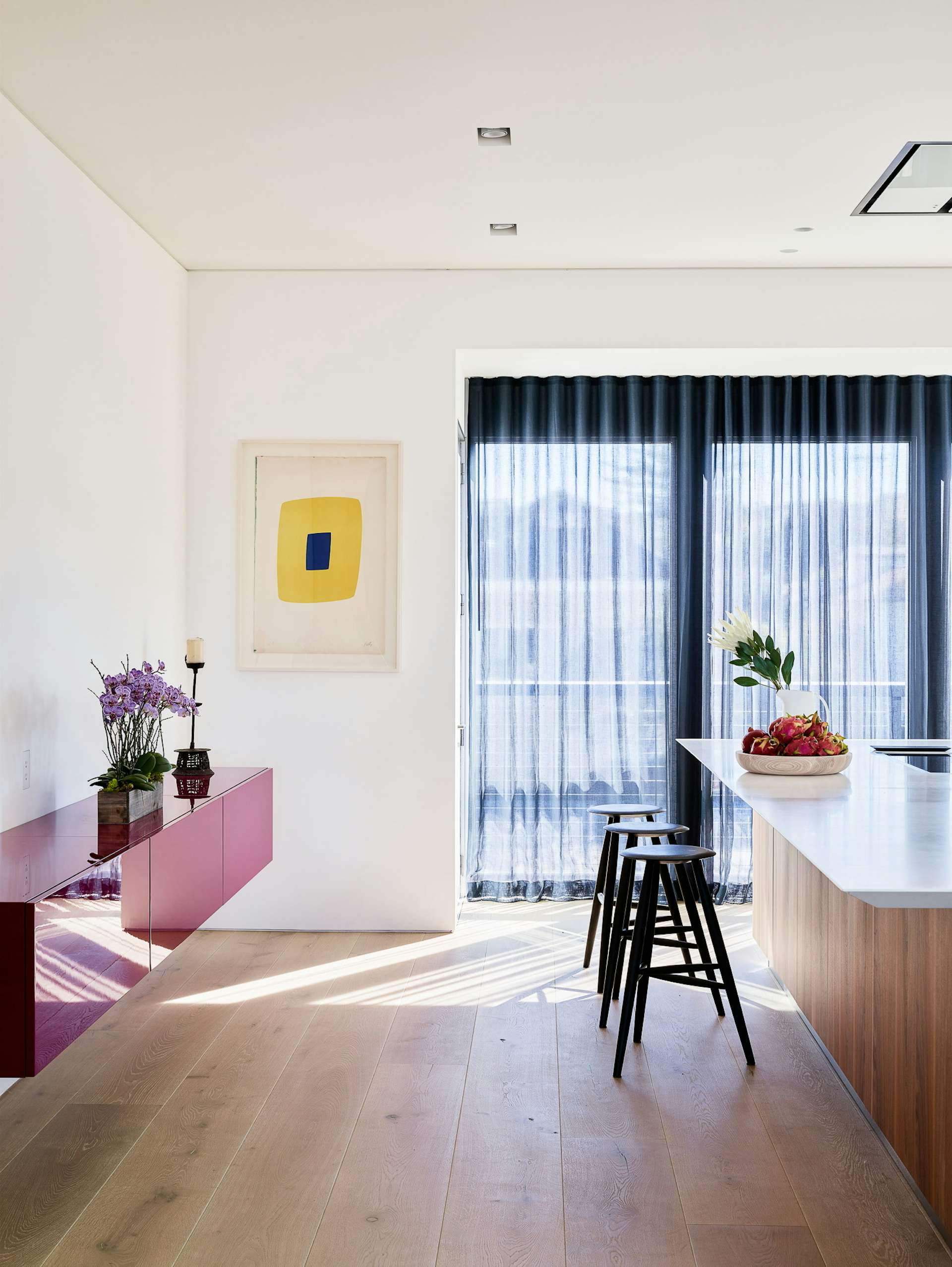 Photo 12 of 16 in This Renovated Esherick Perfectly Frames the San