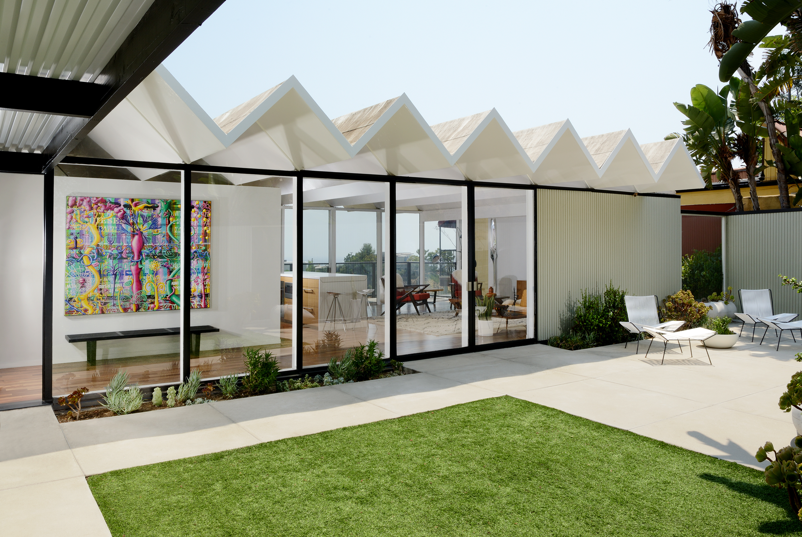 Own This Unique Hollywood Hills Midcentury For $3.2M - Dwell