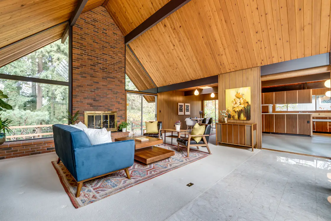 A Midcentury Rummer Home Near Portland Hits the Market for $699K - Dwell