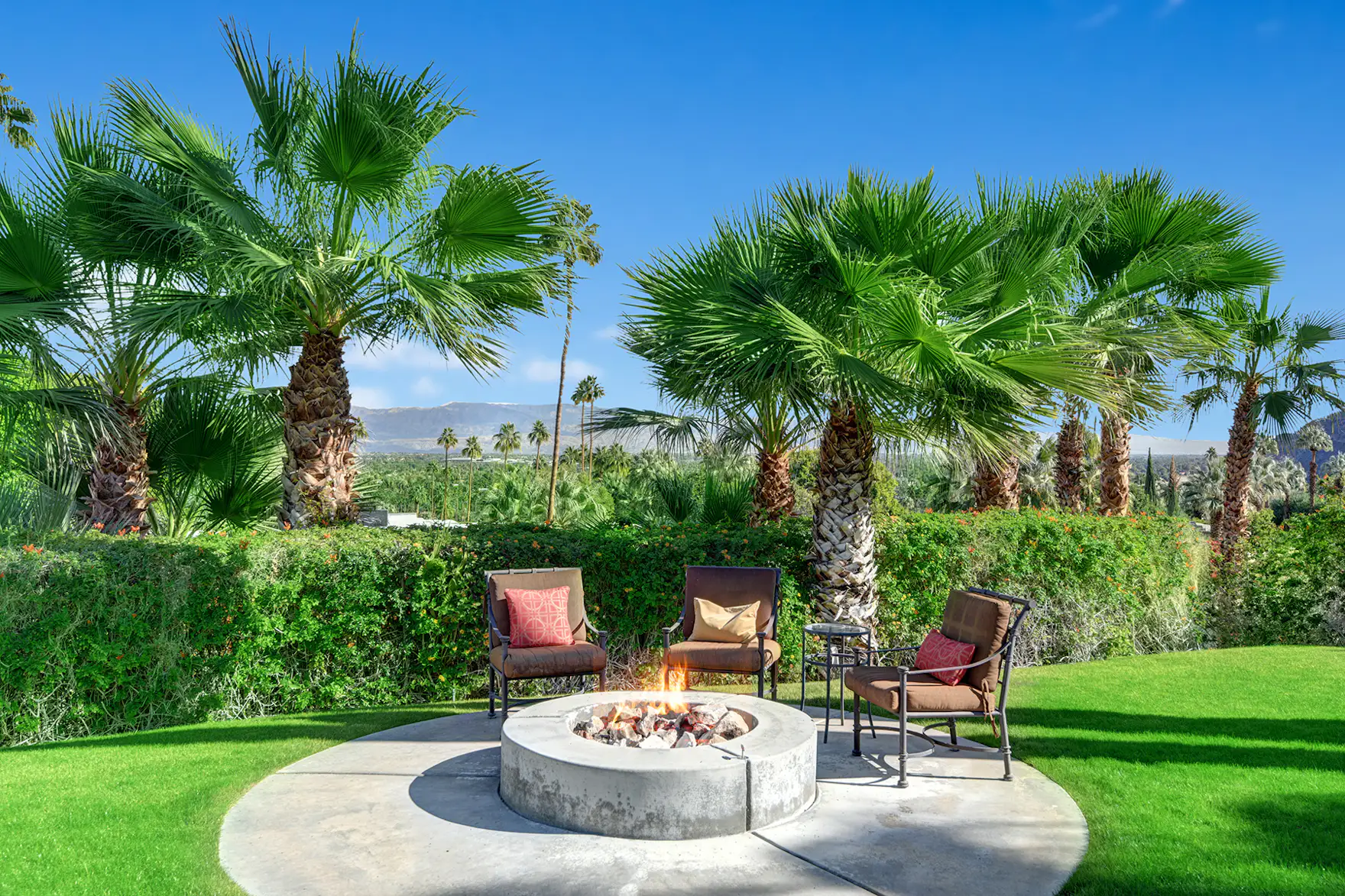 Photo 14 of 15 in Bing Crosby’s Lavish Rancho Mirage Home Lists For 5M
