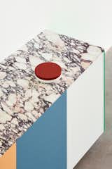 The option to add a Calacatta Viola marble countertop makes a particularly bold statement.