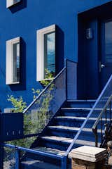 An All-Blue House in Bushwick Brings Big Color to the Neighborhood - Photo 3 of 13 - 