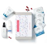 2016 Holiday Gift Sets

Traveler's Skin Care Kit
Enjoy clear, healthy skin wherever the trail may take you:
Fantastic Face Wash (2 oz)
4-in-1 Essential Face Tonic (2 oz)
Fortifying Face Balm (0.5 oz)
Essential Face Wipes (5-ct)
 
All sets come pre-wrapped in a premium, branded box with a limited edition holiday sleeve. 
