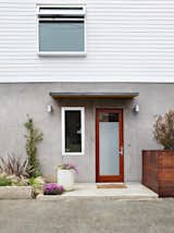 Attractive styling of Western Window Systems products complements the contemporary design of the home.