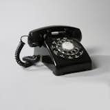 HENRY DREYFUSS
Western Electric, Model 500 telephone, 1953.
Photo: Cooper Hewitt.  Photo 2 of 3 in telephones by pulltab
