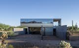 Designed by Szu-Ping Patricia Chen Suchart and Thamarit Suchart of Chen + Suchart Studio, the Staab residence stands in stark contrast to its suburban context but in harmony with the Sonoran Desert.