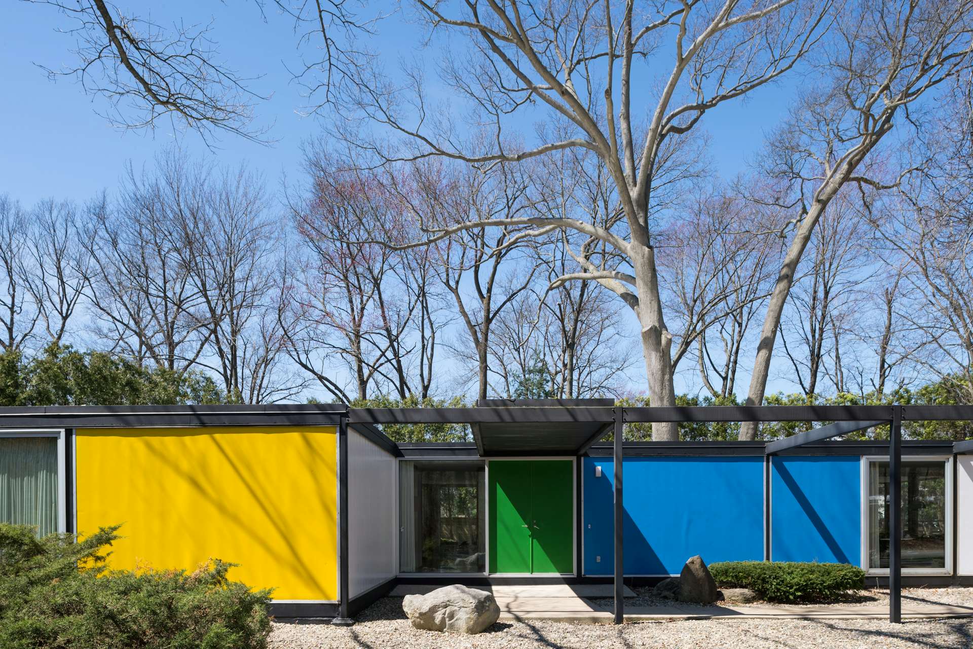 The Frost House posted by Dwell (14 Photos) Dwell