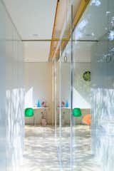 Fully Renovated, Wimbledon House by Richard Rogers Hosts New Architecture Fellows in London - Photo 4 of 13 - 