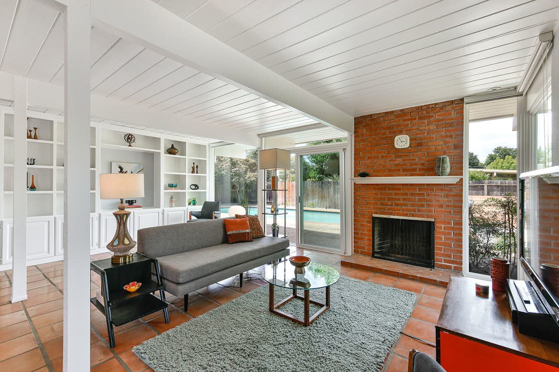 Photo 11 of 11 in Real Estate Roundup 10 Midcentury Modern Eichlers