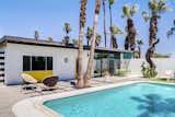 A Donald Wexler-Designed Midcentury Home in Palm Springs Asks $599K - Photo 9 of 10 - 
