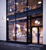 BIT UNION AKERSGATA (OSLO): Warmly-lit exterior “globes” beckon passersby with a hint and promise of the unique and manicured cafe experience within.

Photo: Paul Paiewonsky
