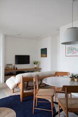 #apartment  #brazil #leandrogarcia #perdizesapartment #modern #design #light #bright 

Photo courtesy of Marco Antonio