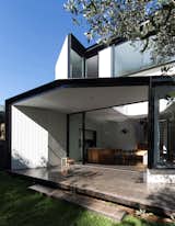 Unfurled House By Christopher Polly Architect - Photo 4 of 21 - 