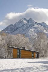 Pasture Project is built on a pasture in the shadows of Mt. Olympus in Holladay, Utah by Imbue Design. With a focus on using minimal energy, the home’s living space is situated with a north/south orientation to aid in winter heat gain and summer protection.