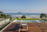  Photo 3 of 7 in Great Designs by Scott Chilton from A Modern Beachfront House in São Sebastião, Brazil