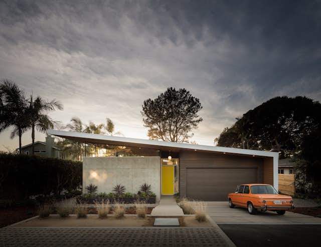 15 Modern Garage Doors That Demand a Second Look - Dwell