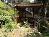 The iconic Eames House is located on the cliffs in Pacific Palisades.

#mcm #house #architecture #design #california #pacificpalisades #eames