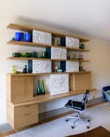  Photo 6 of 6 in KG Desk and Shelving by Michael K Chen Architecture