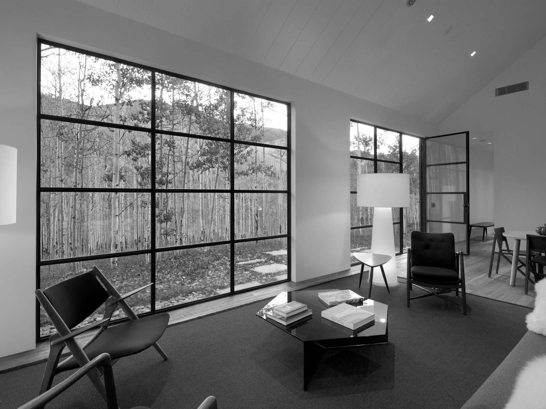 Photo 9 of 13 in Retreat in the Aspen Grove Dwell