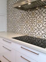  Photo 3 of 4 in Keuken by Delphine DC from Contemporary Kitchens