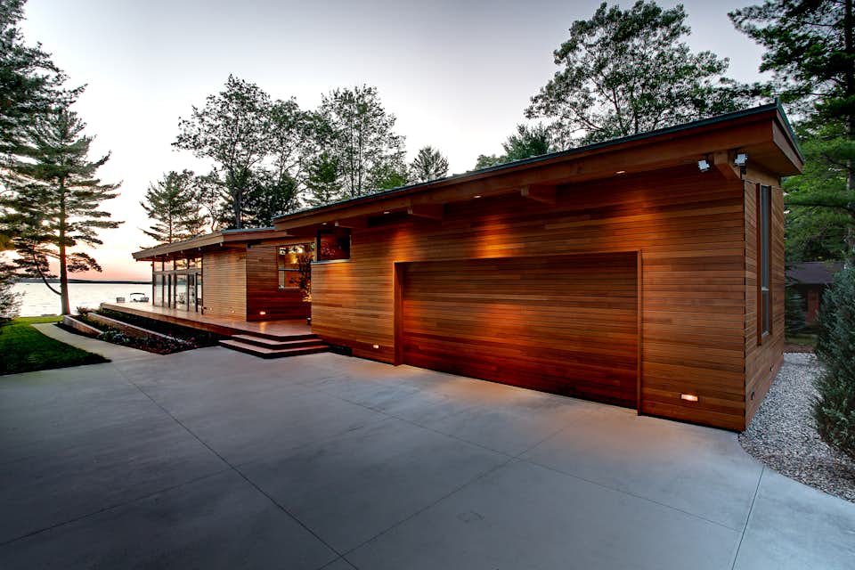 Photo 5 of 21 in Higgins Lake House by Jeff Jordan Architects Dwell