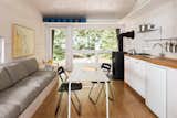 An Angled Cabin in British Columbia Makes an Ideal Island Retreat - Photo 4 of 5 - 