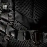 A close-up picture of the backpack latch reveals minimalism and an astute attention to detail.
—
https://wellergoods.com/collections/shop-all-bags/products/the-better-daypack