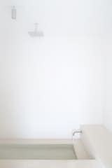Modern bathroom. Penthouse Antwerp by Hans Verstuyft Architecten. © Frederik Vercruysse.

upinteriors.com/go/sph209