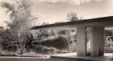 Exterior, House Building Type, Shingles Roof Material, and Stucco Siding Material  Photo 2 of 7 in The S. Gordon Saunders Residence by Alden B. Dow