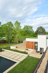 Exterior, Flat RoofLine, Wood Siding Material, Green Roof Material, House Building Type, and Stucco Siding Material Courtyard Pavilion - Green Roof  Photo 13 of 18 in Calloway Ridge House by Brandon Pace