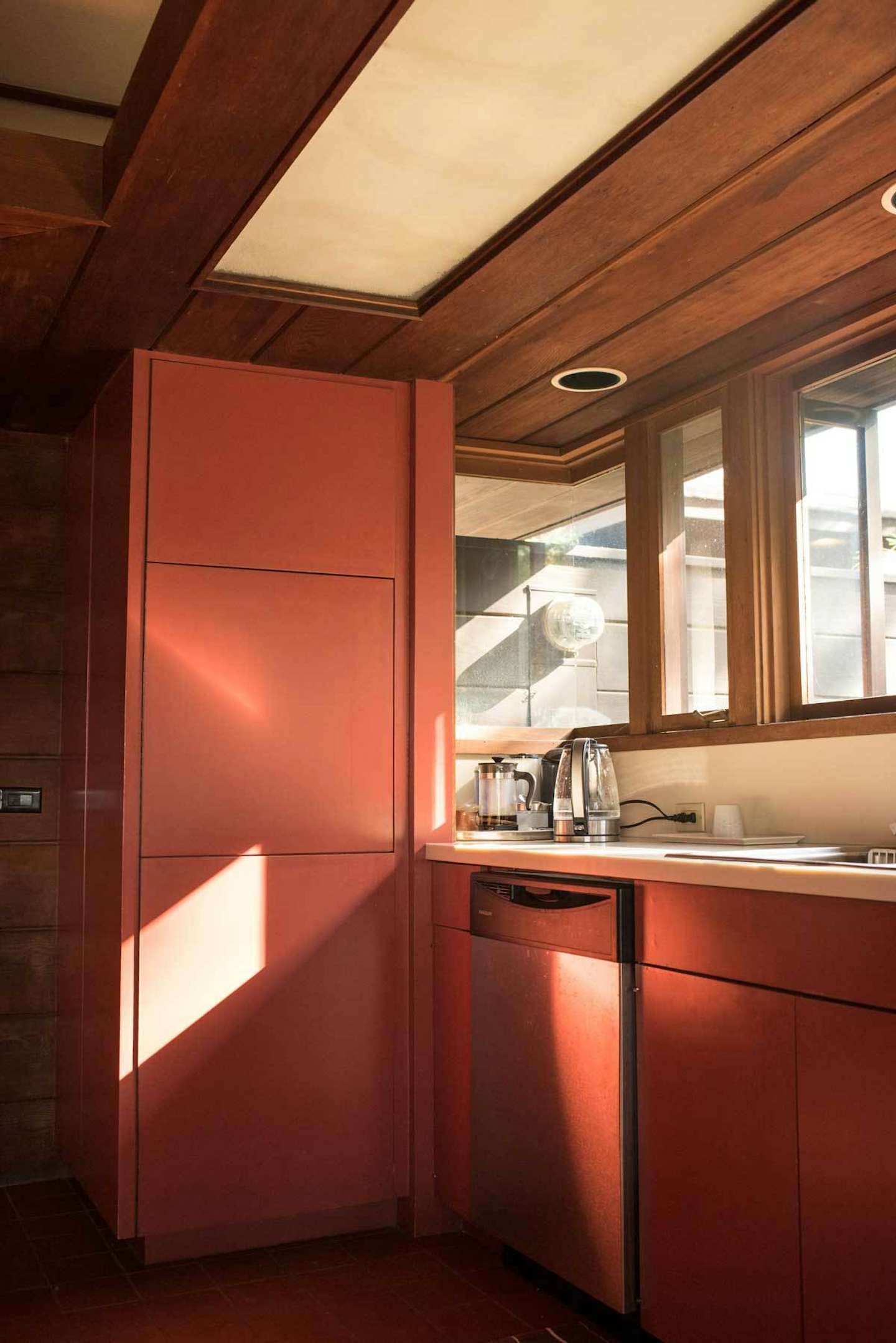 Photo 2 of 38 in The Wolford House by Amber Mortensen Dwell