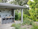 Outdoor Kitchen