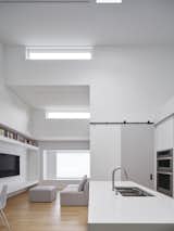 Periscope House / Living Area & Kitchen
