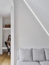 Periscope House / Entry Foyer