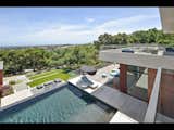Expansive viewing decks capture panoramas of the San Francisco Bay, East Bay mountains and Silicon Valley.