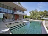 The home's indoor-outdoor flow lends itself to entertaining on a grand scale.